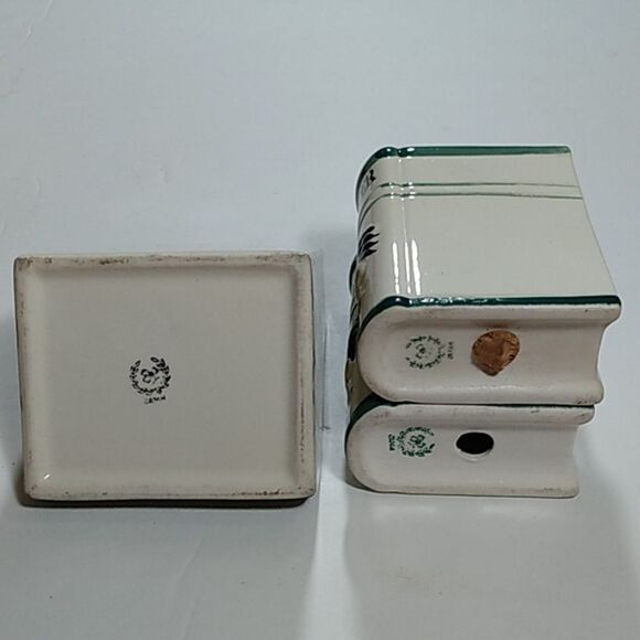 Vintage Japan Handpainted Ceramic Wall Mount Salt & Pepper Shaker Set Roosters - Picture 11 of 13